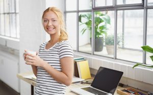 Glueckliche Bewerberin